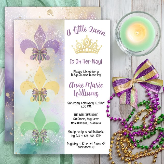 Convite Pequena Rainha do Mardi Gras Fleur de Lis Chá de B (Little Mardi Gras Queen Baby Shower Invitation with Crown & Fleur-de-Lis -- Print | Digital)