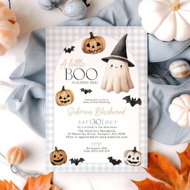 Convite Pequeno Chá de fraldas Azul Pumpkin Fantasma (A little Boo is almost due! Blue halloween themed baby shower invitation with ghost and pumpkins)