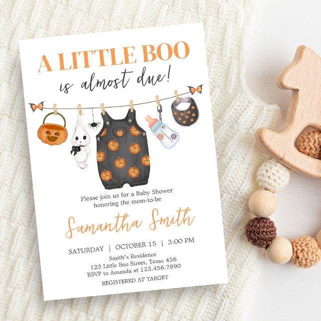 Convite Pequeno Chá de fraldas de Boo Pumpkin Halloween (Little Boo Pumpkin Clothesline Halloween Baby Shower Invitation)