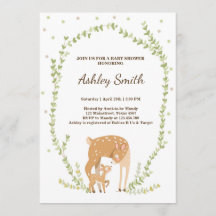 Pequeno chá de fraldas de cervos Floresta Woodland