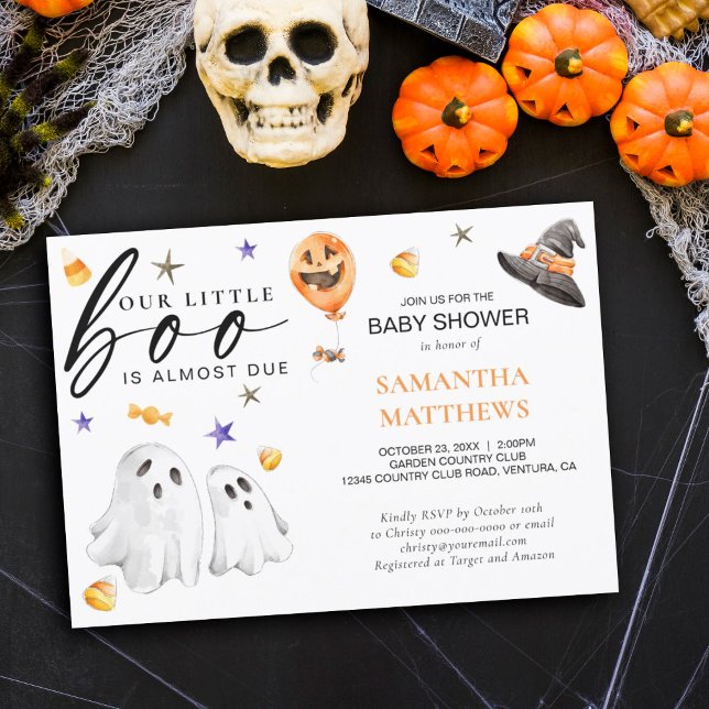 Convite Pequeno Chá de fraldas de outono de Boo Halloween (Little Boo is almost due Halloween themed baby shower invitation featuring watercolor ghosts.)