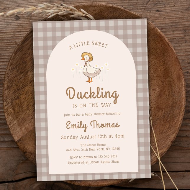 Convite Pequeno Chá de fraldas Gingham da Fazenda de Duckh (Little Duckling Farmhouse Gingham Baby Shower Invitation)