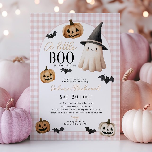 Convite Pequeno Chá de fraldas Rosa-Fantasma Pumpkin (A little Boo is almost due! Pink halloween themed baby shower invitation with ghost and pumpkins)
