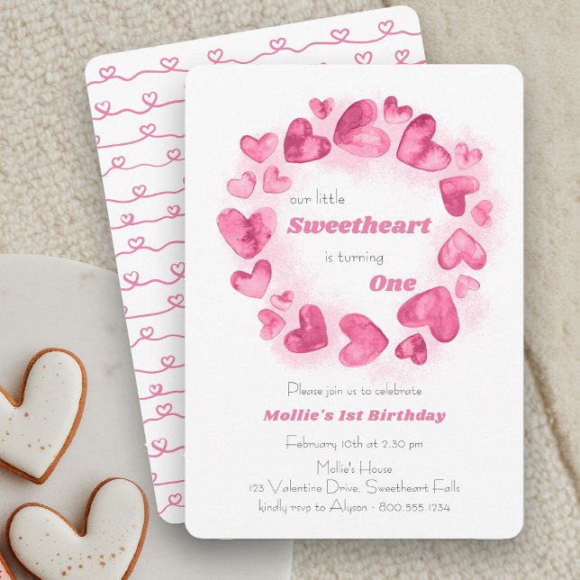 Convite Pequeno primeiro aniversario de Amor Rosa (Little Sweetheart Pink Heart Birthday Invitation)