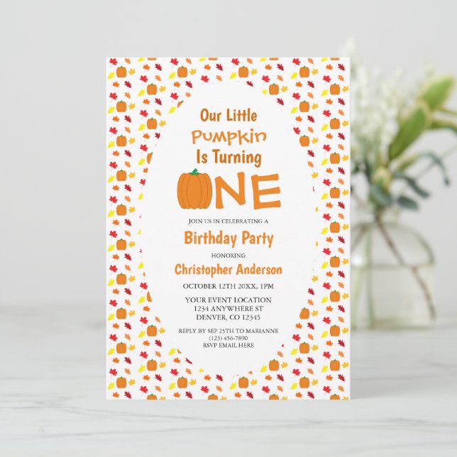 Convite Pequeno primeiro aniversario de outono de Abóbora (Em pé/Frente)