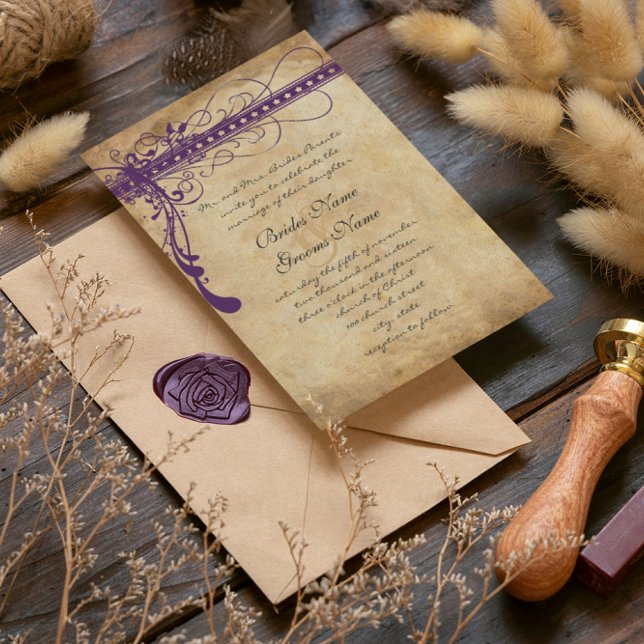 Convite Pergaminho de Purple Faux na Renascença Medieval (This is what it would look like with a different font for the bride and groom. Check out our fonts! )