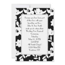 Pérolas Nas Flores Pretas E Brancas