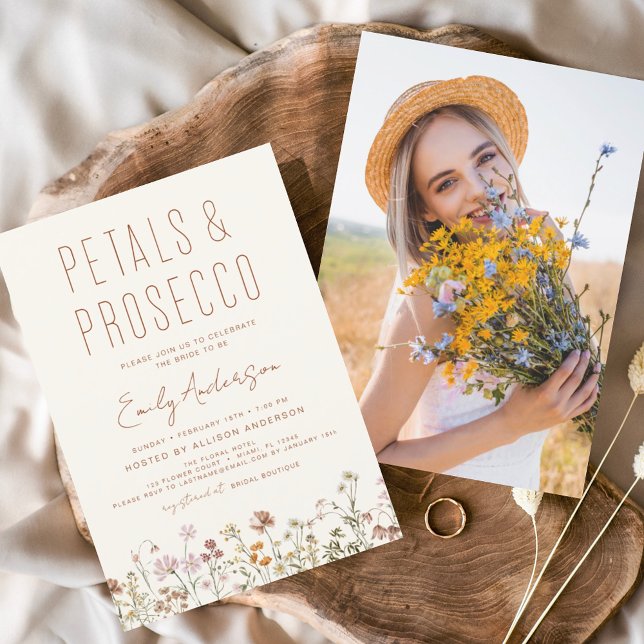 Convite Pétalas de flor selvagem e Chá de panela Prosecco (Criador carregado)