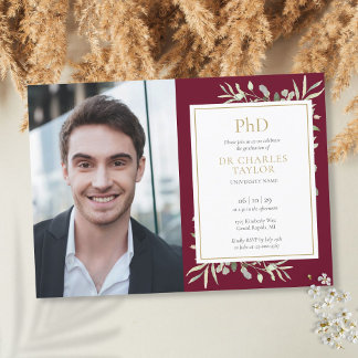 Convite PhD Graduação em Burgundy Greenery Foto
