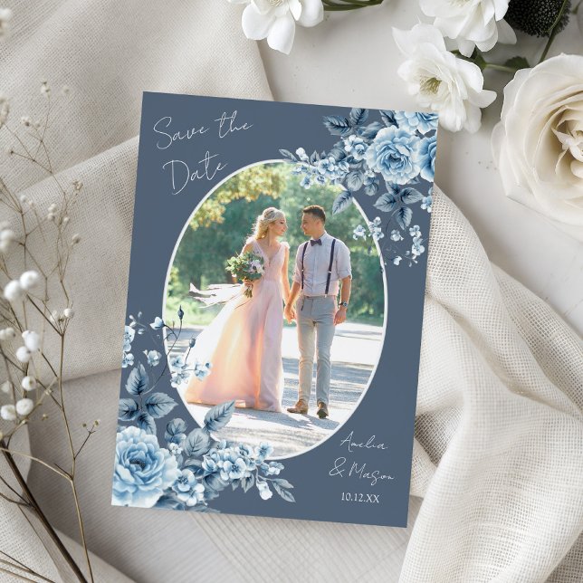 Convite Photo Dusty Blue Script Floral Save the Date Card (Photo Dusty Blue Script Floral Save the Date Card Front)