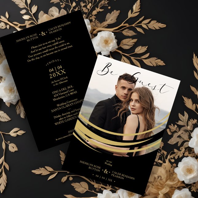 Convite Photo Exquisite Modern Golden Abstract Shape (Exquisite Modern Faux Golden Abstract Geometric Shape Photo Wedding Invitation with Envelope.)