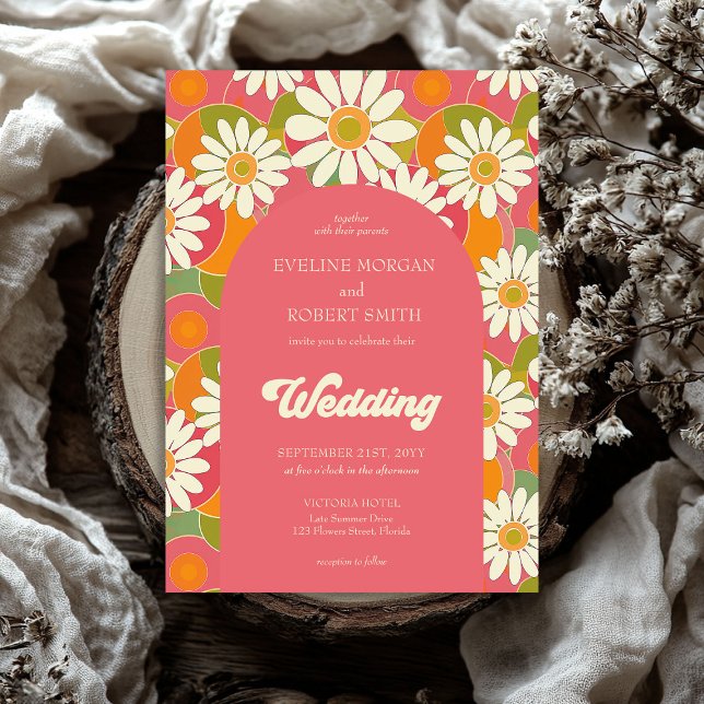 Convite Pia-cor-de-laranja-rosa e branca (Retro groovy orange pink and green flowers wedding invitation)