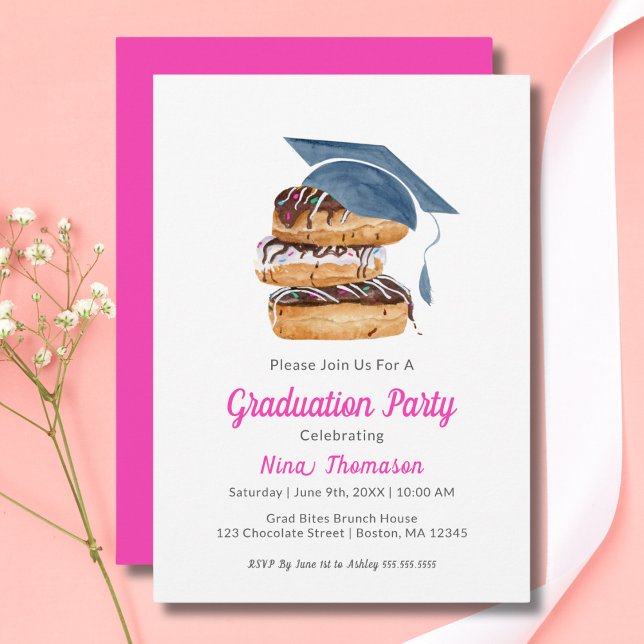 Convite Pilha de Donuts com Chapéu de Formatura em Aquarel (Criador carregado)
