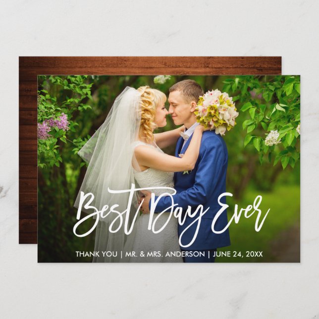 Convite Pincel Script Wood Best Day Ever Wedch Card (Frente/Verso)
