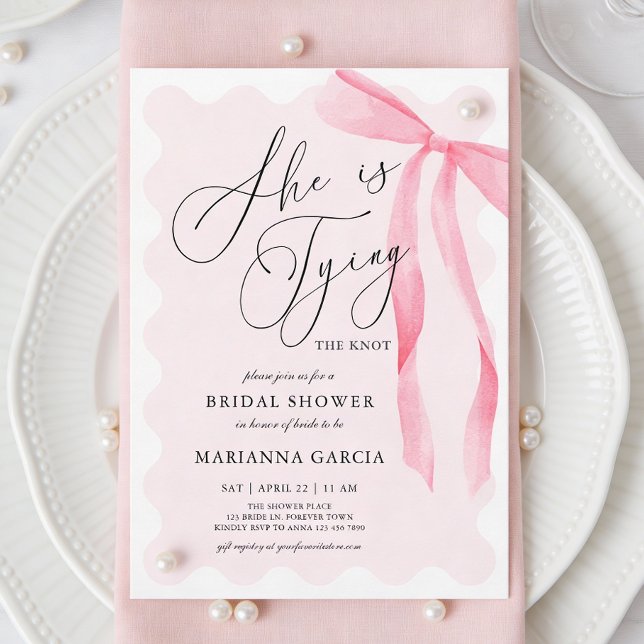 Convite Pink Bow She is Tying the Knot Bridal Shower (Front of invite shown in 5 x 7 inches, choose size, paper, and corner style.)
