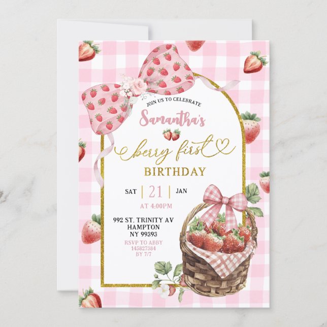 Convite Pink Coquette Strawberry Gingham First Birthday (Frente)