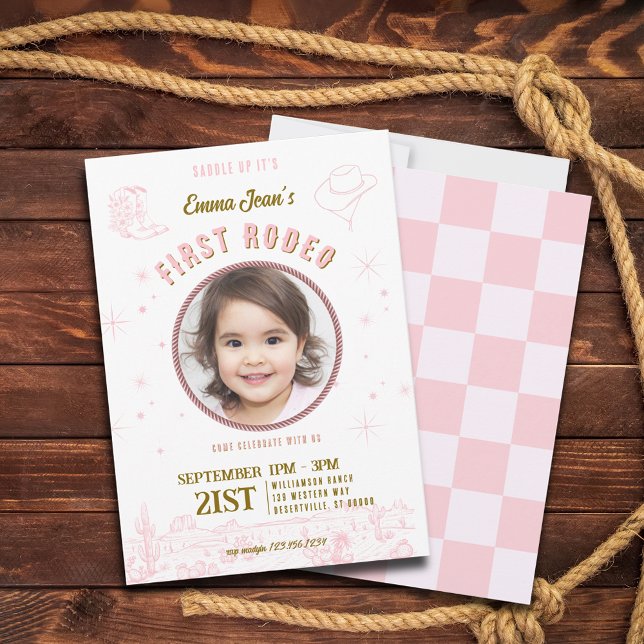Convite Pink Cowgirl First Rodeo Girl Birthday  (Pink Cowgirl First Rodeo Girl Birthday Invitation
)