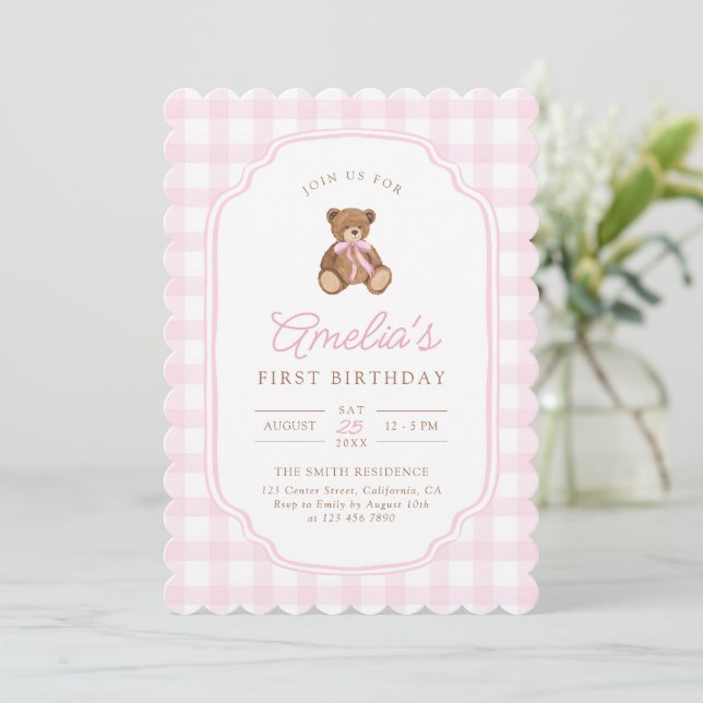 Convite Pink Gingham Teddy Bear Beary First Birthday (Em pé/Frente)