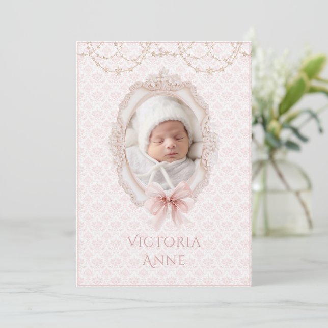 Convite Pink Vintage Elegant Baby Girl Birth Announcement (Em pé/Frente)