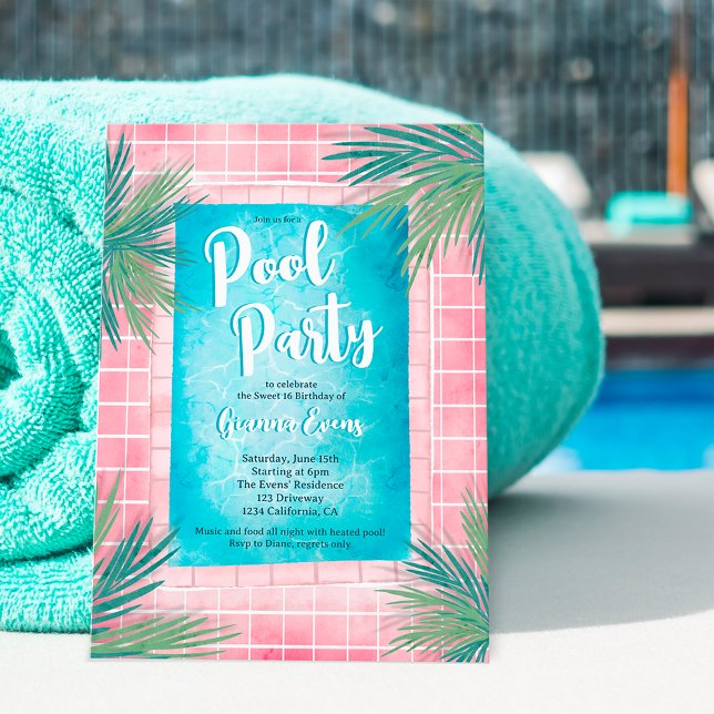 Convite Piscina azul-palma tropical rosa moderno Doce 16 (Modern pink Tropical palm blue pool party Sweet 16 Invitation)