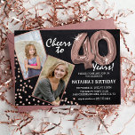 Convite Placa de Chalkboard RoseGold Balloons 2 aniversári<br><div class="desc">Celebrando o BIG 40! Estes convites permitem-vos carregar uma fotografia, antes e depois, do aniversariante ou da mulher, numa moldura de ouro rosa, com o título "Saúde a 40 Anos!". Apresentando um fundo chalkboard rústico, balões de hélio rosa de 40 números, flecks de glitter rosa e um simples modelo de...</div>