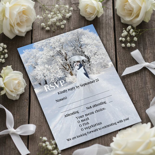 Convite Placa RSVP de Casamento de Sonhos de Inverno Artís (Wedding RSVP card featuring a painting of a winter wonderland scene with a couple with umbrella)