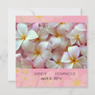Convite Plumérias em fundo rosa
