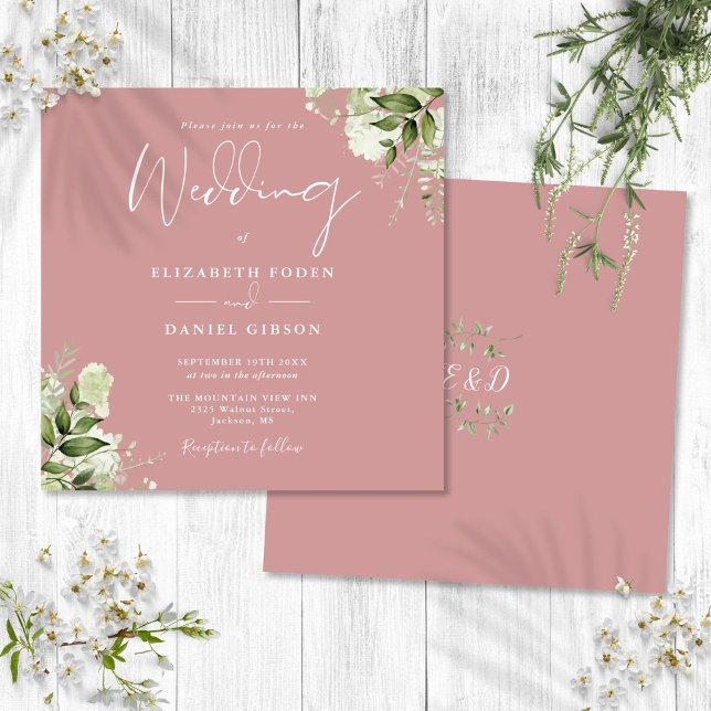 Convite Pó Rosa Flora Verde Monograma Quadrado Casamento (Dusty Rose Greenery Floral Monogram Square Wedding Invitation)