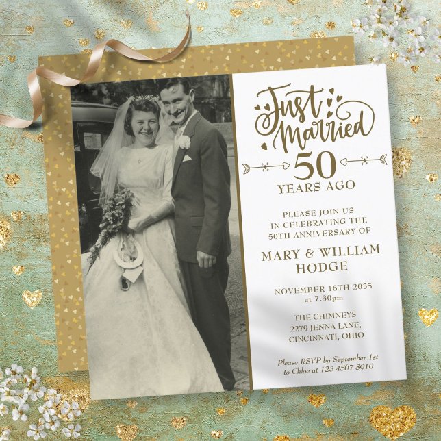 Convite Praça de Fotos de Casamento do Recem casados de 50 (50th Anniversary Just Married Wedding Photo Square Invitation)