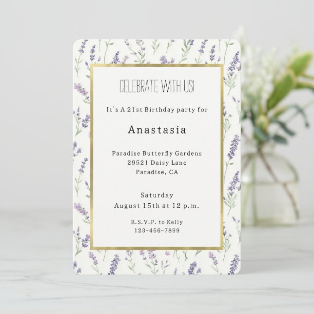 Convite Pretty Lavender White Flowers Birthday (Em pé/Frente)