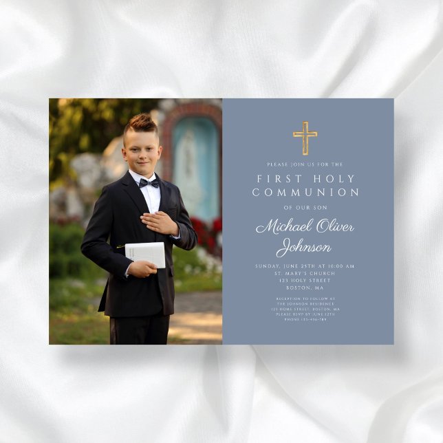 Convite Primeira Comunhão de Foto do Dusty Blue Cross (Dusty Blue Cross Photo Boy First Communion Invitation)