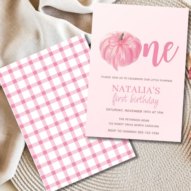 Convite Primeiro Aniversário, Arco de Abóbora Rosa (Little pumpkin girl birthday invitation with pink pumpkin and blush background)