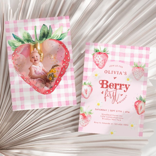 Convite Primeiro Aniversário da Fotografia de Cute Strawbe (Criador carregado)