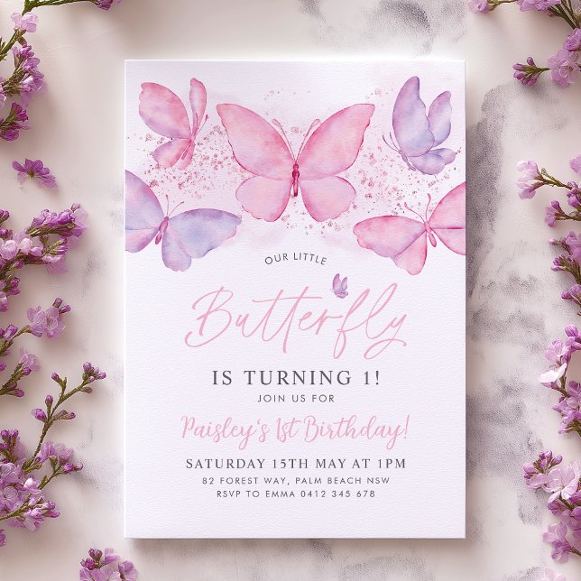 Convite Primeiro aniversario de borboleta - Rapariga rosa- (Our little butterfly is turning one! Pink and purple butterfly 1st birthday invitation. )
