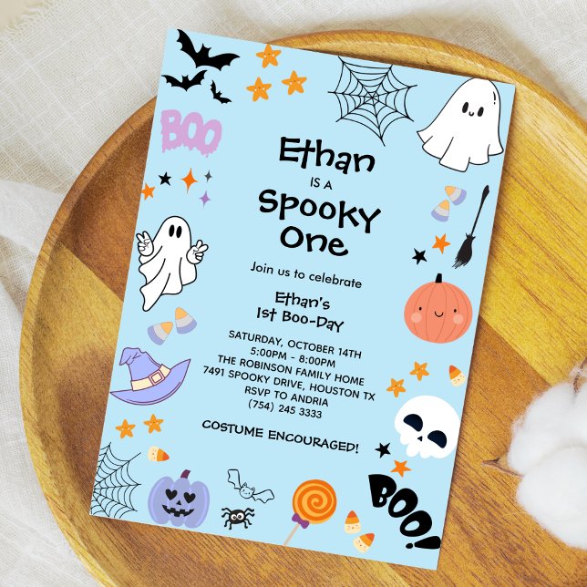 Convite Primeiro aniversario de Dia das Bruxas de Fantasma (Blue Spooky One Cute Ghost Halloween 1st Birthday Invitation )