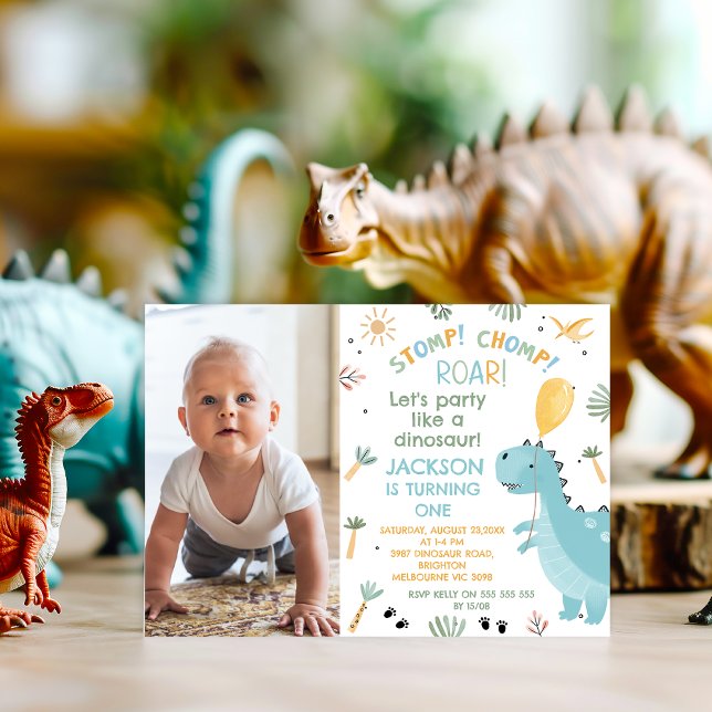 Convite Primeiro aniversario De Dinossauro Do Chomp Roar D (Stomp, Chomp, Roar Dinosaur 1st Birthday invitation,  Dinosaur Themed Birthday Invitation Template)