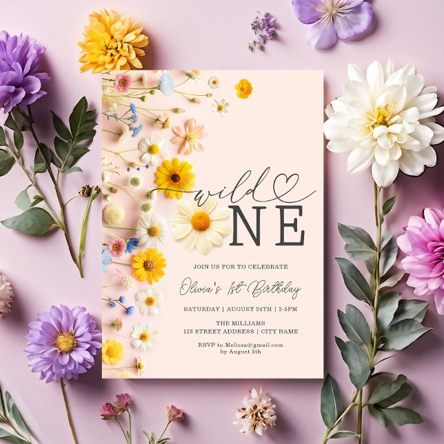 Convite Primeiro aniversario de flor selvagem de uma garot (Criador carregado)