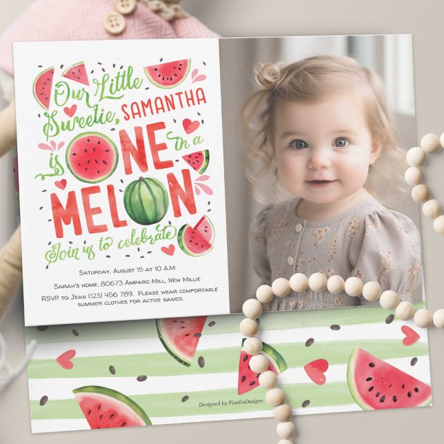 Convite Primeiro aniversario de Fruta de Melancia de Verão (Summer Cute Red Watercolor One In a Melon, Watercolor Themed Girl 1st Birthday Photo Invitation. )