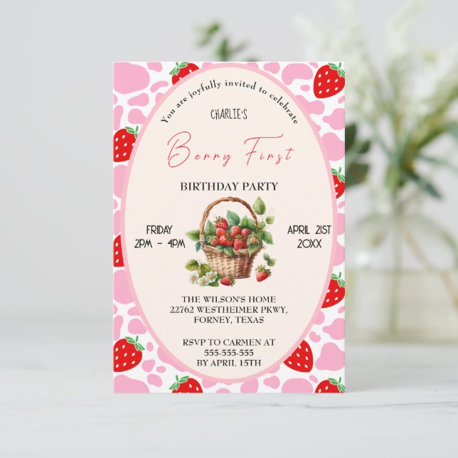 Convite Primeiro aniversario de morango Berry Primeira Fes (Em pé/Frente)
