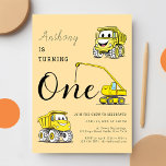 Convite Primeiro aniversario Funny Construction<br><div class="desc">Celebre o seu primeiro aniversário com este adorável Convite para primeiros aniversarios de caminhões de Construção! Possui veículos de construção divertidos e desenhados à mão, cada um com uma face divertida e sorridente, com cores vibrantes e um fundo limpo, é atraente para os olhos e fácil de ler. Ideal para...</div>