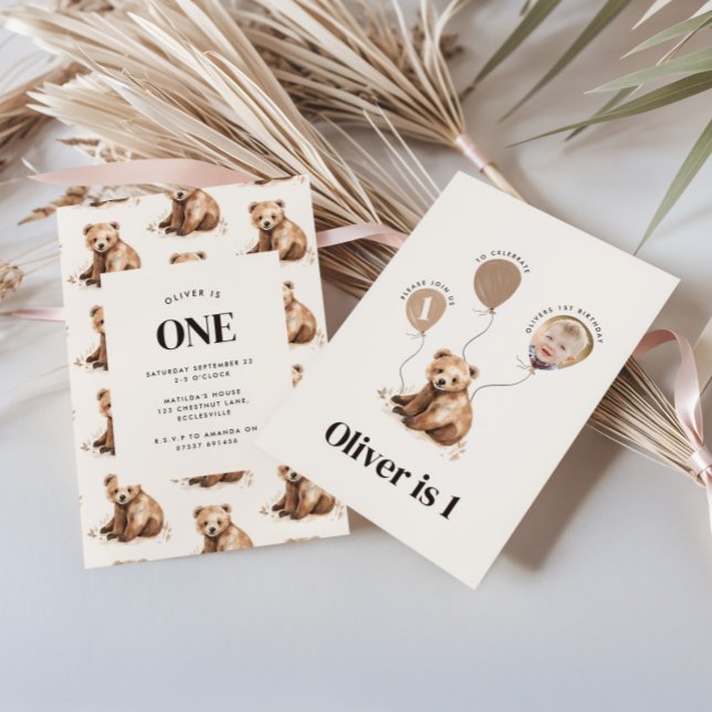 Convite Primeiro aniversario moderno de fotos de urso de A (Criador carregado)