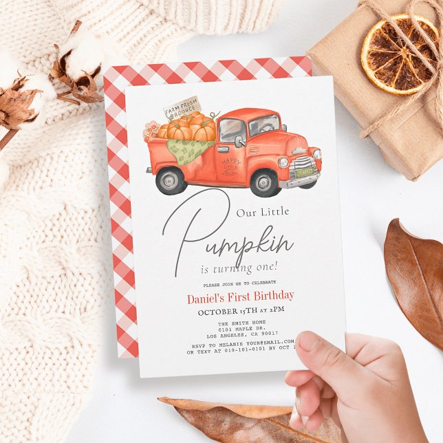 Convite Primeiro aniversario Red Pumpkin Truck Gingham (Criador carregado)