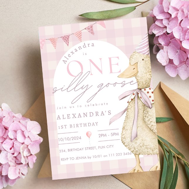 Convite Primeiro aniversario Rosa Um Ganso Bobo Gingham (Pink One Silly Goose Gingham 1st Birthday Invitation)