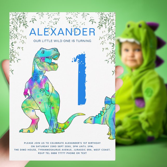 Convite Primeiro aniversario Wild One T Rex - Azul (Dinosaur wild one modern 1st birthday party blue invitation with colorful T-Rex and Stegosaurus dino)