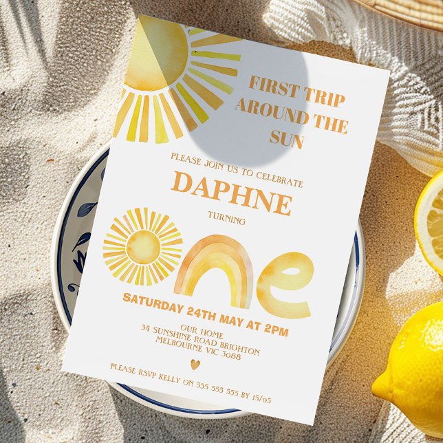 Convite Primeiro Passo Amarelo À Volta Do Sol Aniversário (First Trip Around The Sun 1st Birthday Invitation Template Gender Neutral, Sun First Birthday Invite)