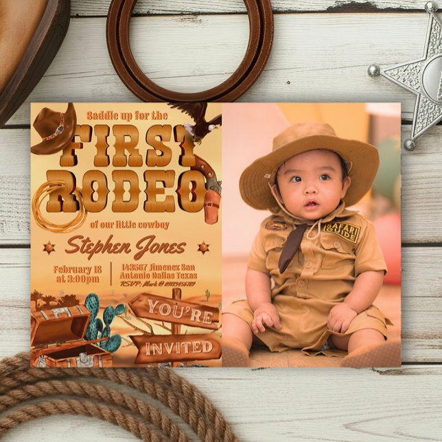 Convite Primeiro Rodeio - Aniversário do Cowboy com Imagem (First Rodeo -  Boy 1st Birthday Cowboy Landscape Invitation with Picture)