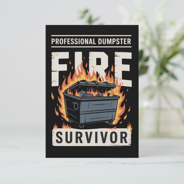 Convite Professional Dumpster Fire Survivor Funny Work  (Em pé/Frente)