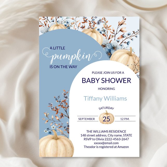 Convite Pumpkin cai em flores silvestres (Blue Rustic Pumpkin Baby Shower Invitation | Neutral Fall Floral Autumn Theme)