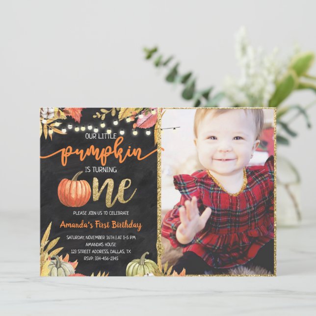 Convite Pumpkin Fall Chalkboard Primeiro Aniversário  (Em pé/Frente)