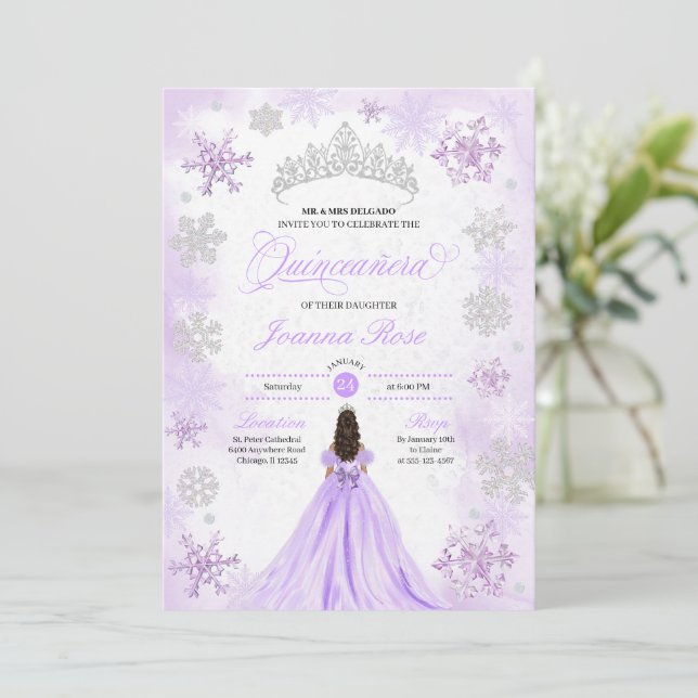 Convite Purple Winter Wonderland Snowflake Quinceanera (Em pé/Frente)